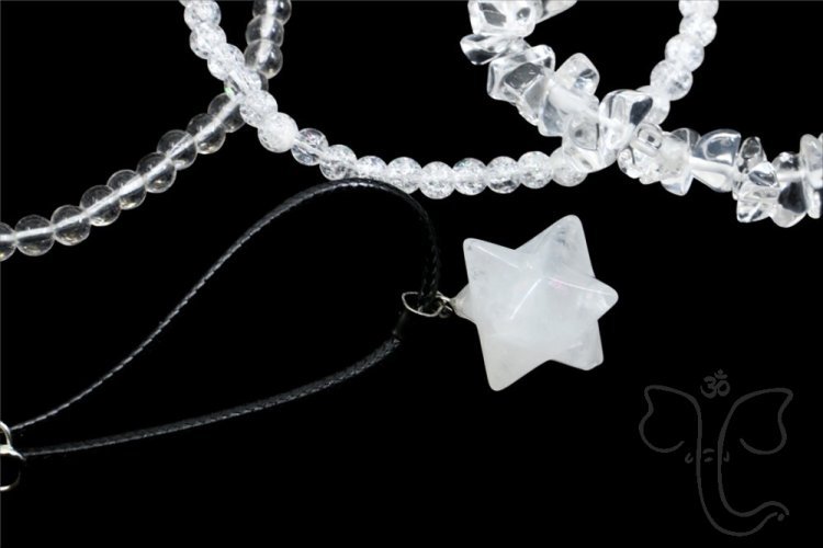 Merkaba křišťál a 3 křišťálové náramky