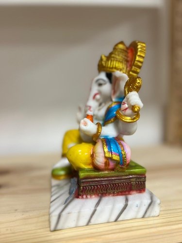 Ganesha (16,5 cm, barevný) pouze 1 kus