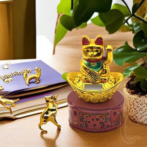 Zlatá mávající kočka Maneki Neko (15 Cm)